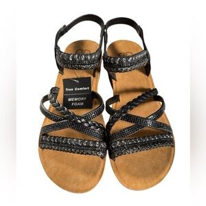 New! Daisy Fuentes Black Strappy Braided Wedge Sandals Memory Foam 7.5W